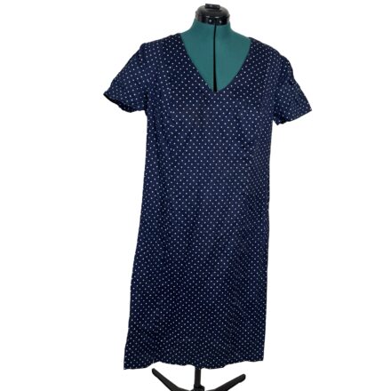 Vintage 60s Navy Blue Polka Dot Raw Silk Shift Dress, plus size XL 1X with a mod V-neck and short sleeves, displayed on a dress form.
