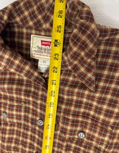Vintage 90s Levi's women's brown and red plaid flannel shirt, medium, button-down, two pockets, Levi’s label, 26" measured.