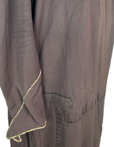 Rare plus size 1920s dark brown drop waist dress with gold-trimmed sleeves, Art Deco embroidery, and pleated hem in XL or 1X.